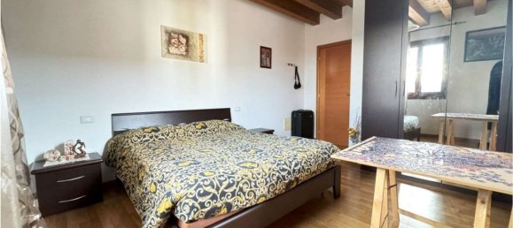 3 rooms Apartment in Montecchia di Crosara, Italy No. 276479 7