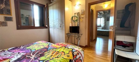 3 rooms Apartment in Montecchia di Crosara, Italy No. 276479 12