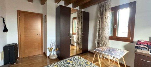 3 rooms Apartment in Montecchia di Crosara, Italy No. 276479 8