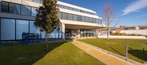 3500m² Warehouse in Turin, Italy No. 53929 2