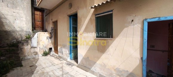 Terreno en Belpasso, Italy 450 m² No. 262408 13