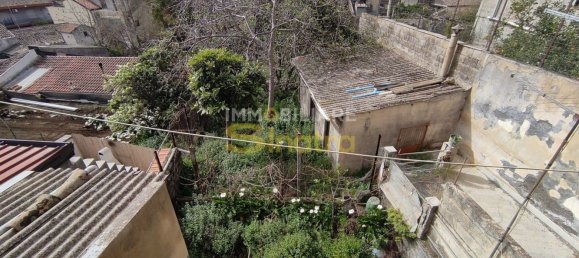 Terreno en Belpasso, Italy 450 m² No. 262408 8