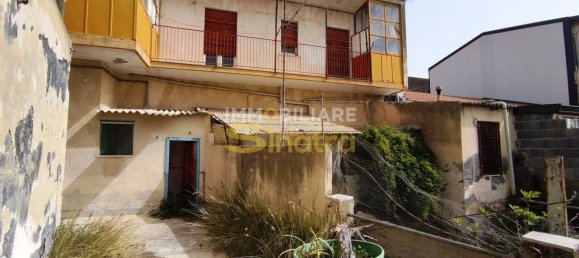 Terreno en Belpasso, Italy 450 m² No. 262408 3