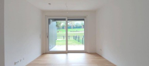 2 rooms Apartment in Linz, Austria No. 176608 2