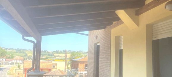 5 rooms Apartment in Deruta, Italy No. 271259 4