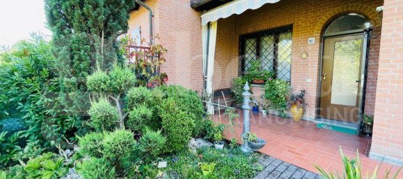 3 chambres Maison à Valsamoggia, Italy No. 320003 3