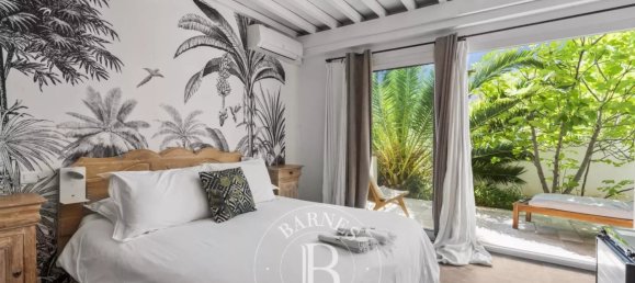 10 bedrooms Villa in Roquebrune-sur-Argens, France No. 346896 8