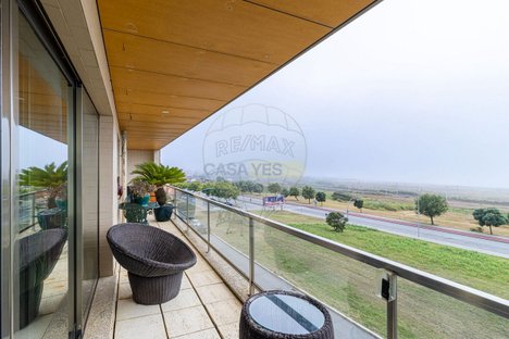 2 bedrooms Duplex in Sao Felix da Marinha, Portugal No. 145695