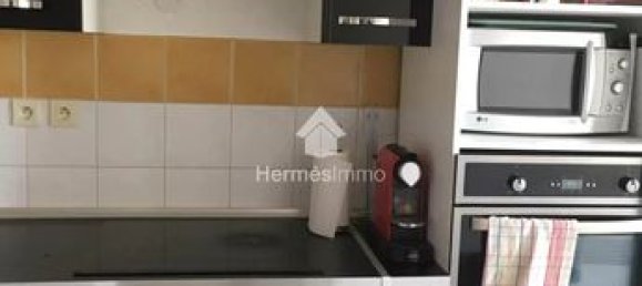 Apartamento de 3 dormitorios en Marseille, France No. 286402 3