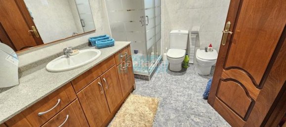 Квартира с 3 спальнями в Лерида, Испания № 113193 19