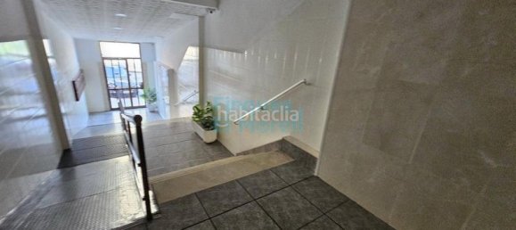 Квартира с 3 спальнями в Лерида, Испания № 113193 43