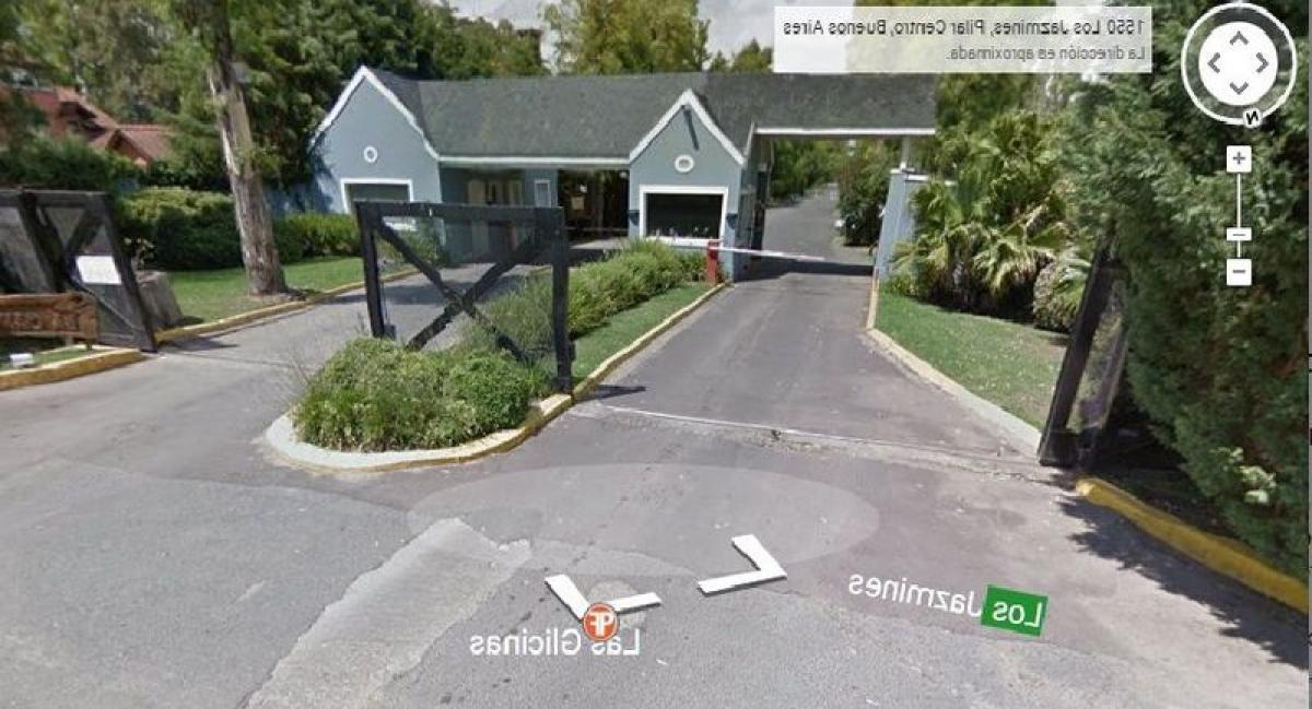 Дом с 4 спальнями в Пилар, Аргентина № 21718