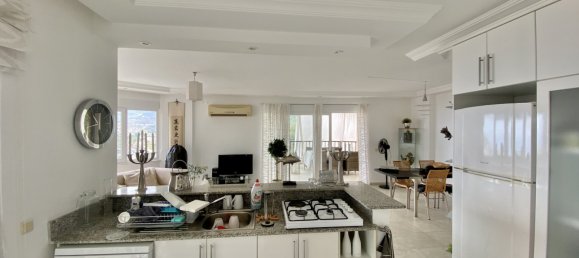 Penthouse 2+1 in Bektas, Turkey No. 8174 8