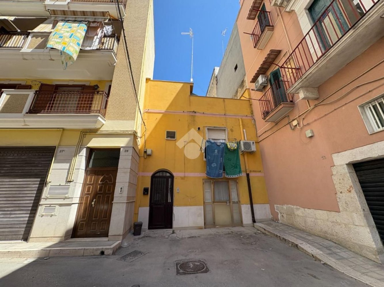 3غرفة شقة في Barletta, Italy رقم 278380