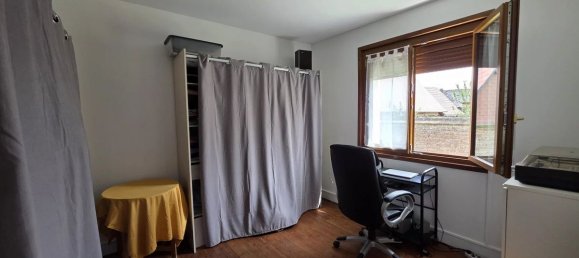 4 rooms House in Romescamps, France No. 363615 9