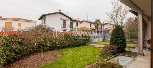 3غرفة منزل في Arconate, Italy رقم 4963 24