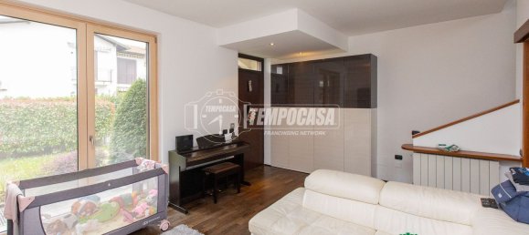 3غرفة منزل في Arconate, Italy رقم 4963 6