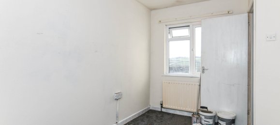 3 bedrooms House in Great Torrington, United Kingdom No. 2412 8