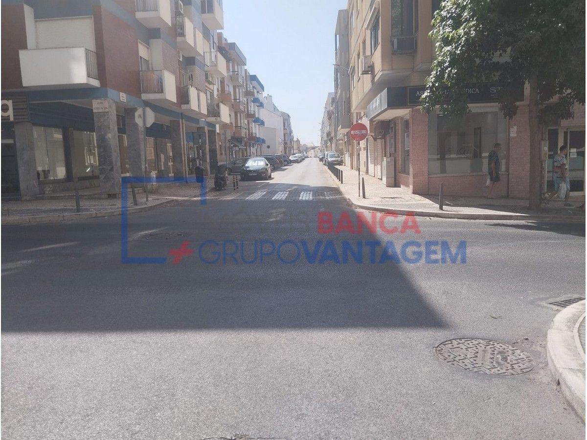 3 chambres Appartement à Barreiro, Portugal No. 249901