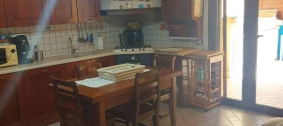 2 Schlafzimmer Wohnung in Monte Grimano Terme, Italy, Nr. 325777 2