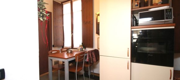 7-salle Appartement à Como, Italy No. 9688 7