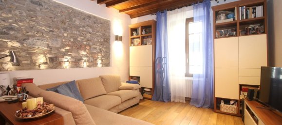 7-salle Appartement à Como, Italy No. 9688 6