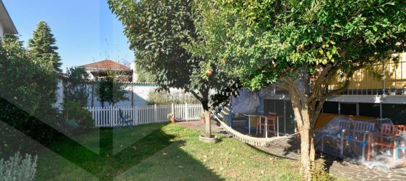 4 rooms Villa in Parabiago, Italy No. 26460 5