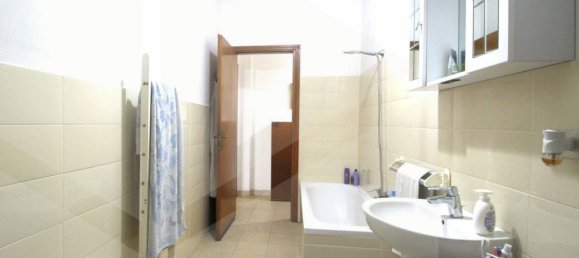 Apartamento de 3 habitaciónes en Pontedera, Italy No. 23116 14