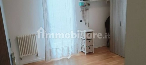 3 bedrooms Duplex in Resana, Italy No. 341670 4