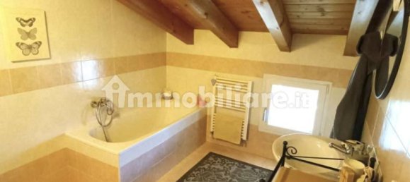 3 bedrooms Duplex in Resana, Italy No. 341670 10
