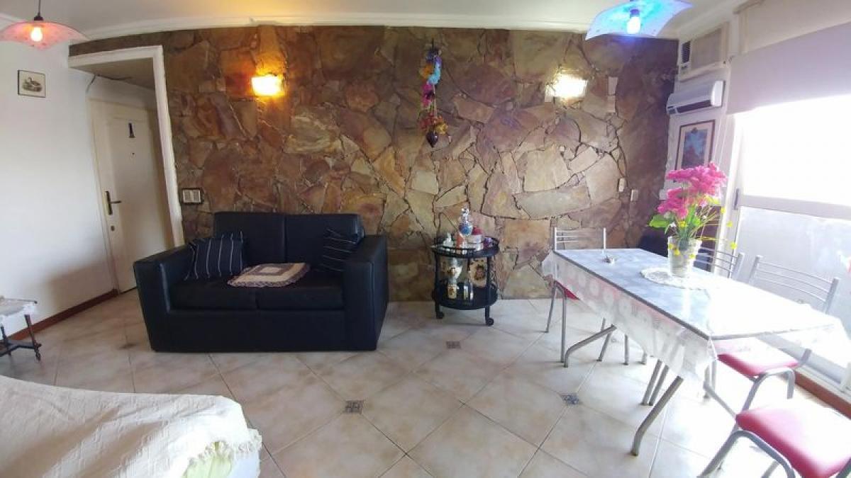 Квартира с 2 спальнями в Авельянеда, Аргентина № 71478