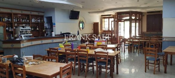 320m² House in Marsaxlokk, Malta No. 2526 2