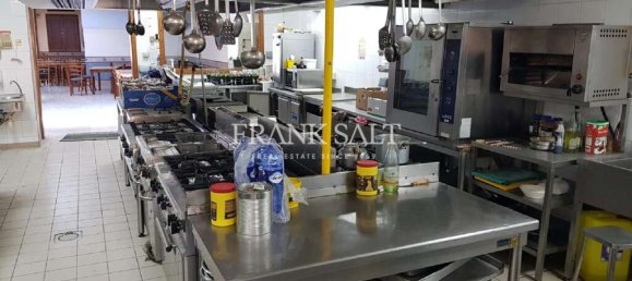 320m² House in Marsaxlokk, Malta No. 2526 5