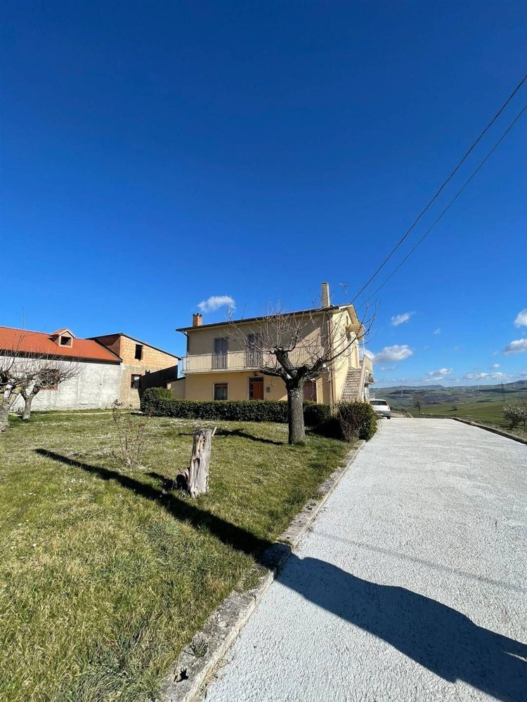 5 rooms Apartment in Scampitella, Italy No. 111826