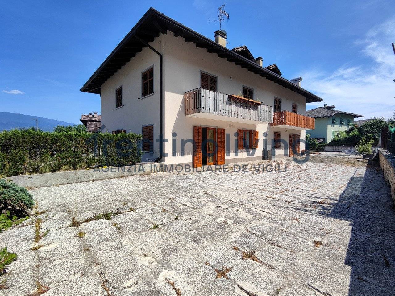 2 bedrooms Apartment in Cles, Italy No. 302575