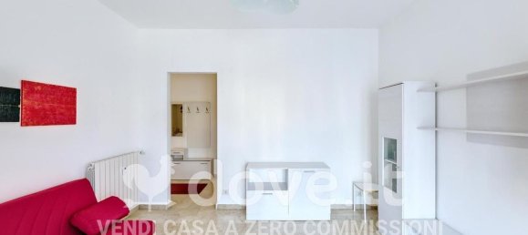 3 rooms Apartment in Varese, Italy No. 262902 5