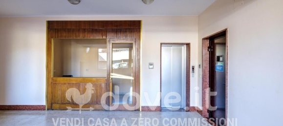 3 rooms Apartment in Varese, Italy No. 262902 36