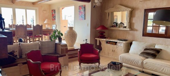 6 rooms House in Nice, France No. 339439 3