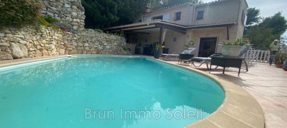 6 rooms House in Nice, France No. 339439 5