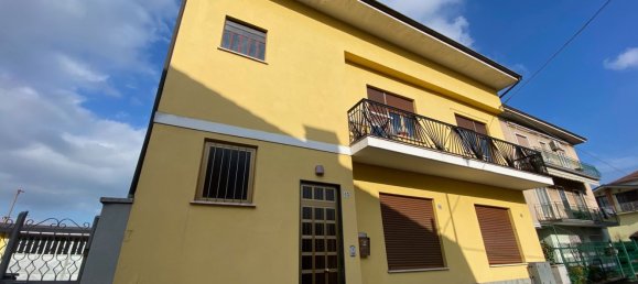 4-salle Appartement à Carmagnola, Italy No. 82346 46