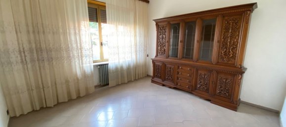 4-salle Appartement à Carmagnola, Italy No. 82346 33