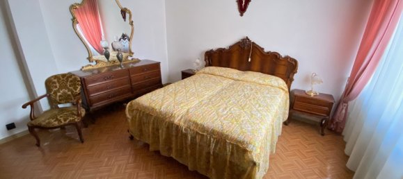 4-salle Appartement à Carmagnola, Italy No. 82346 7