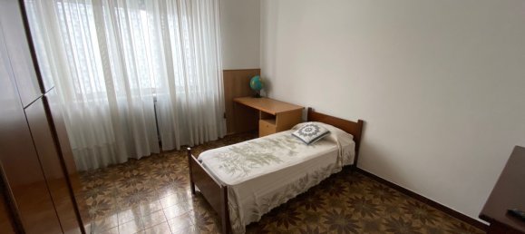 4-salle Appartement à Carmagnola, Italy No. 82346 16