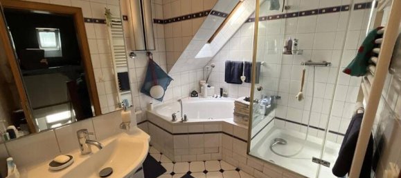 9 rooms Townhouse in Oberhausen, Germany No. 289715 9