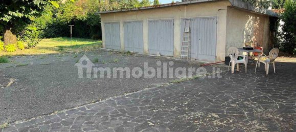 6 bedrooms House in Parma, Italy No. 283369 8