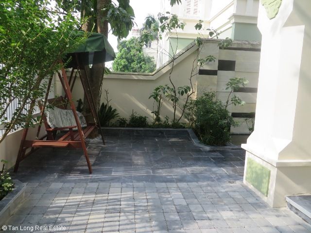 4 غرف نوم فيلا في Tay Ho, Vietnam رقم 7826