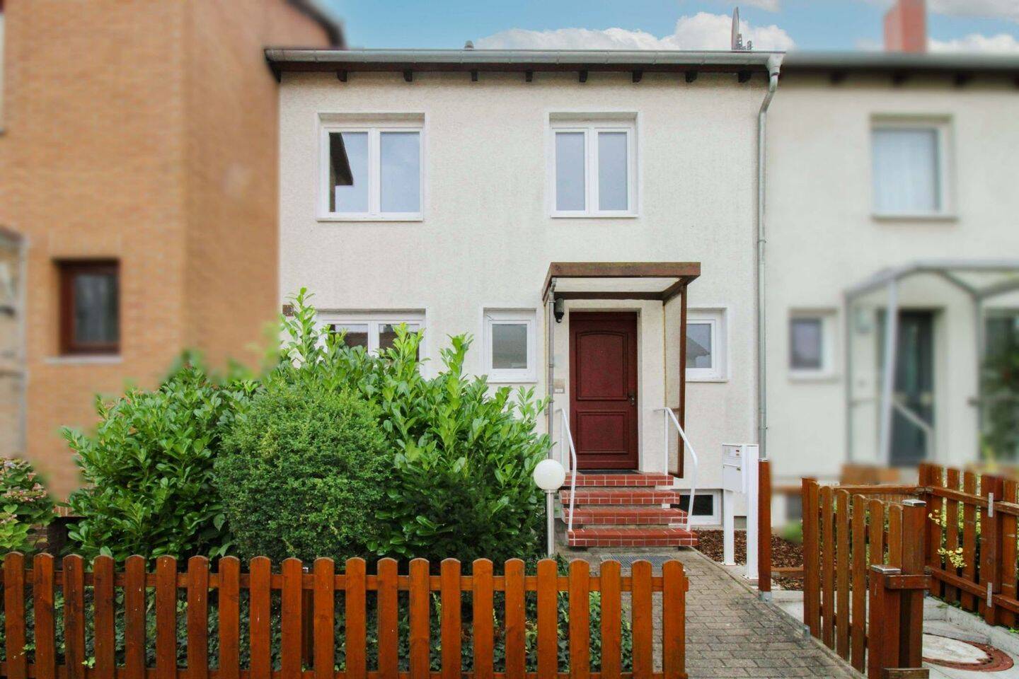 3 bedrooms Townhouse in Braunschweig, Germany No. 359923