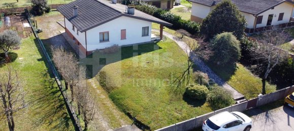 3 غرف نوم فيلا في Udine, Italy رقم 10926 23