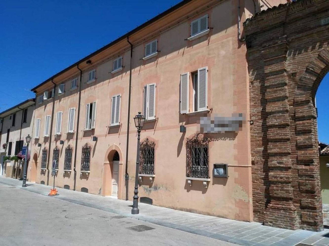 1200m² Building in Montiano, Italy No. 141432