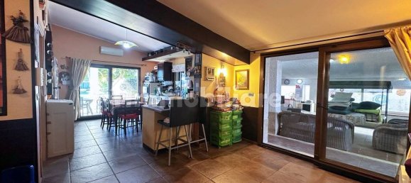 Villa de 5 dormitorios en Syracuse, Italy No. 250219 14